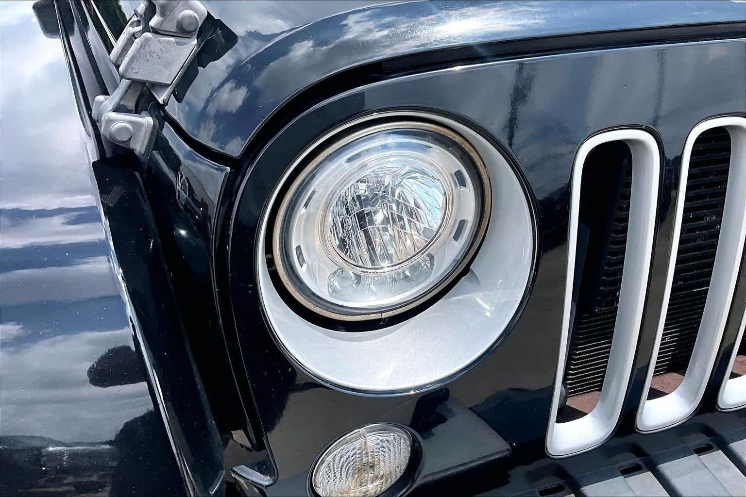 Used 2017 Black Clearcoat Jeep Sahara image 25