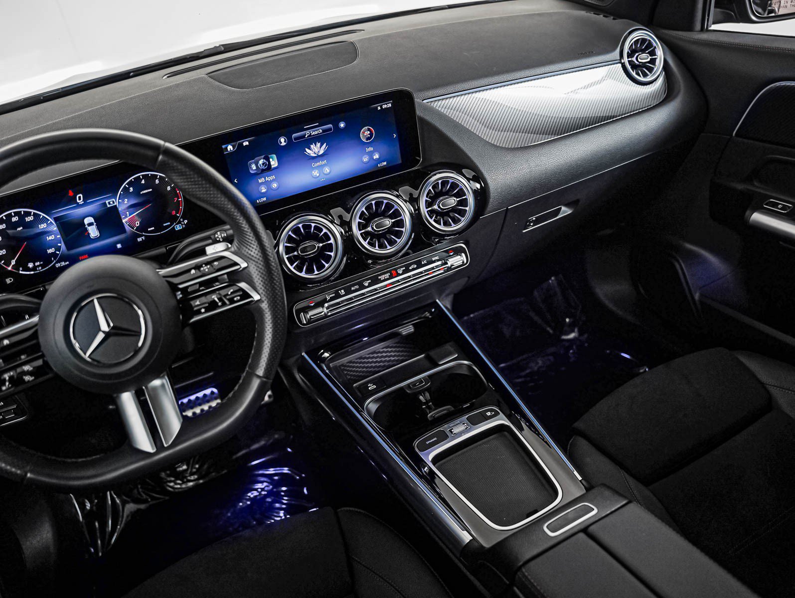 Certified Used 2025 Night Black Mercedes-Benz GLA 250 image 14