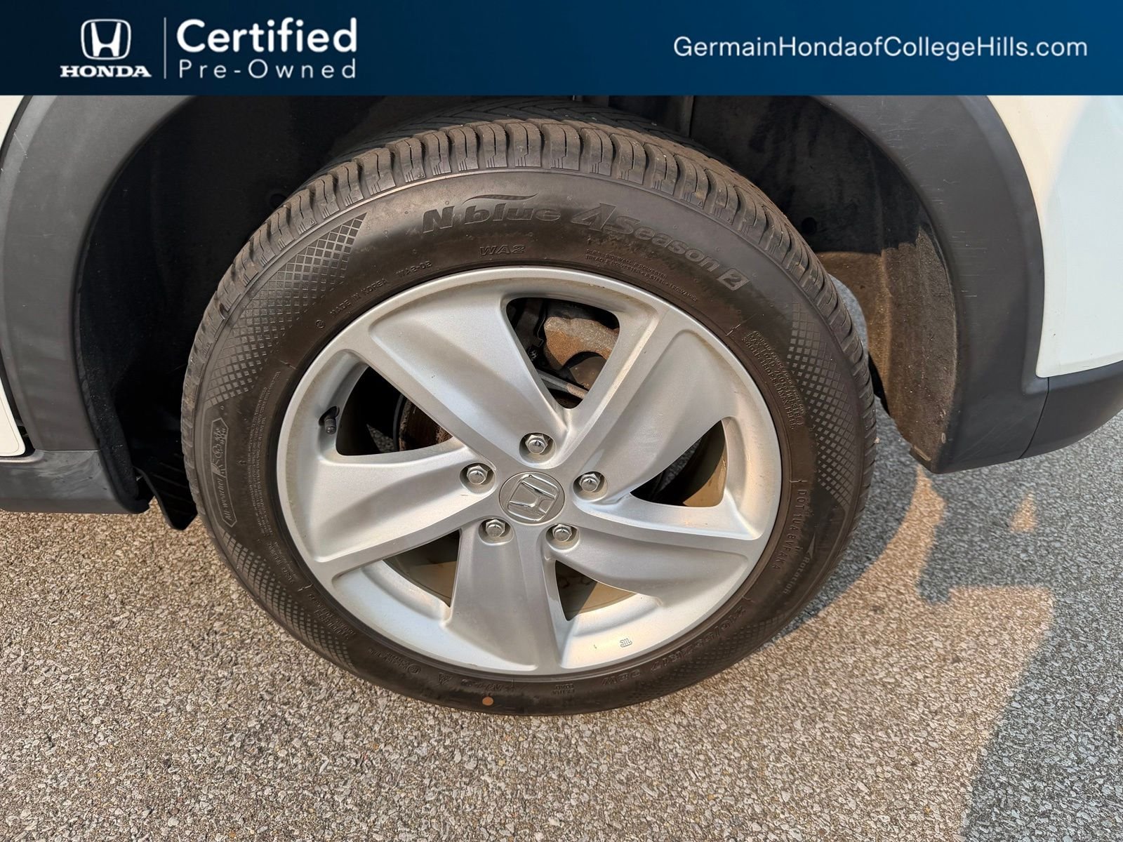 Certified Used 2019 Platinum White Pearl Honda EX image 10