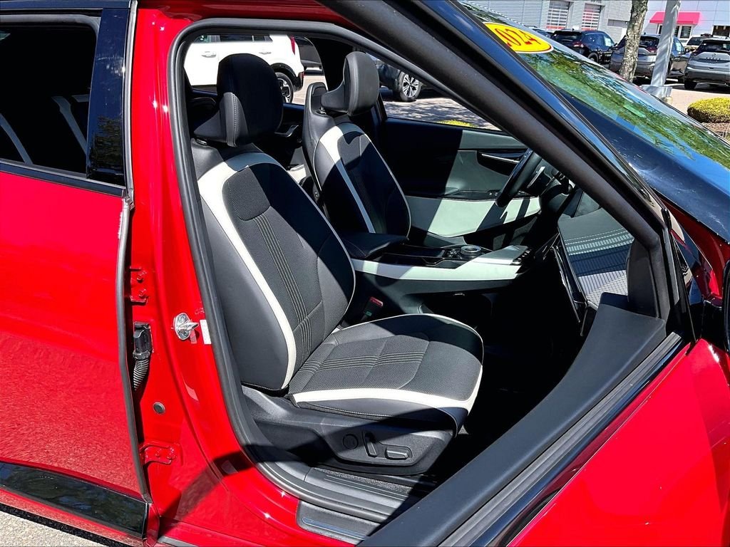 Used 2024 Red Kia GT-Line image 11