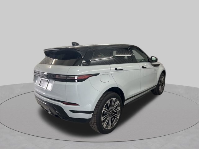 New 2026 Arroios Grey Land Rover Dynamic SE image 4