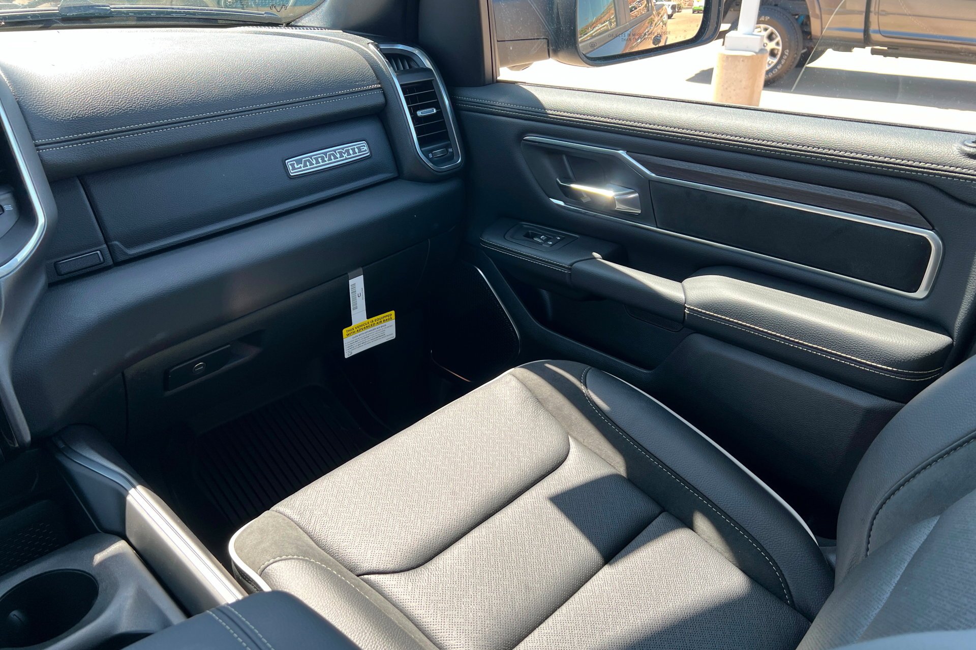 New 2026 Forged Blue Metallic Exterior Paint RAM Laramie image 11