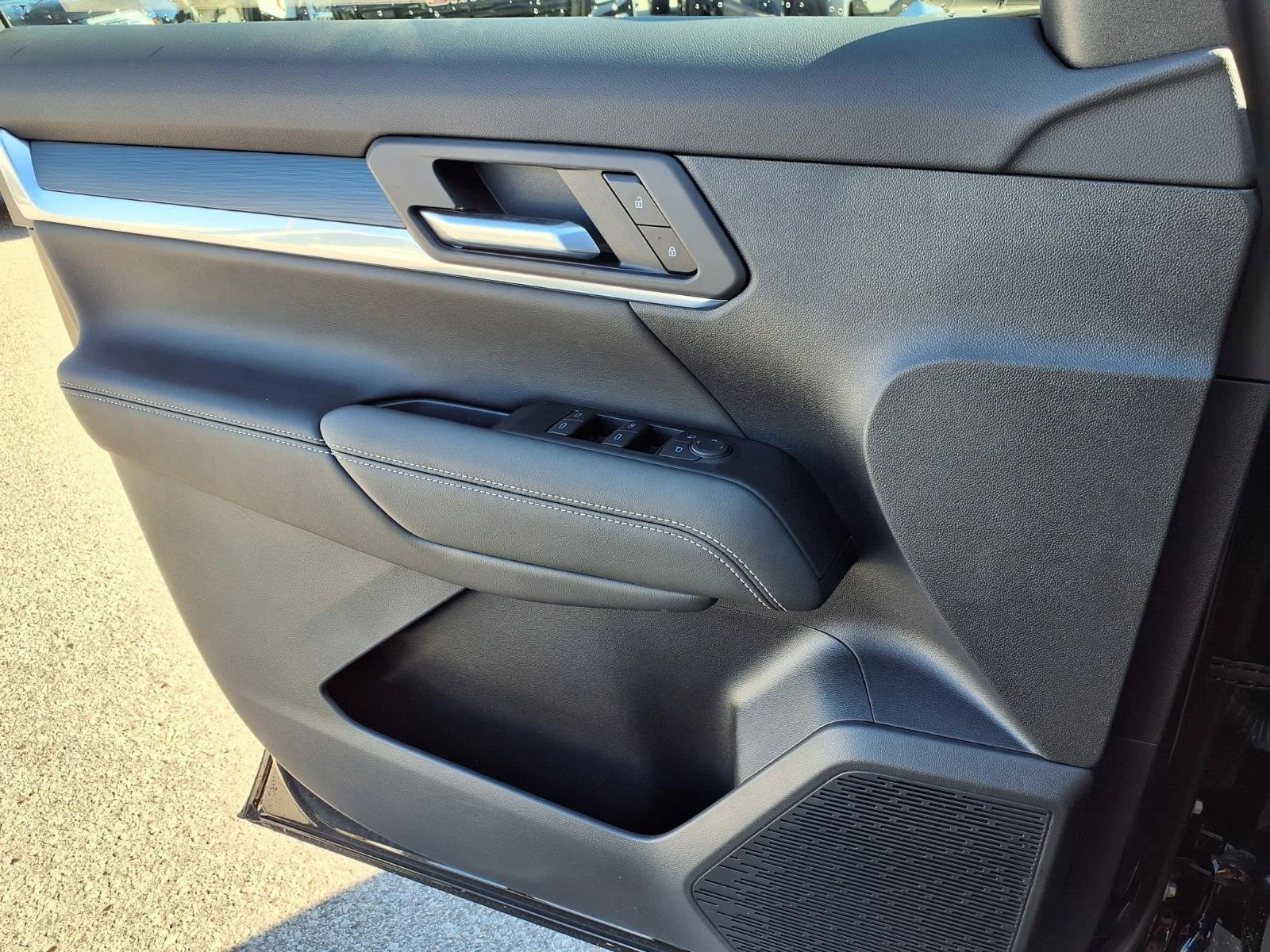 2027 GMC Terrain Elevation - Photo 11