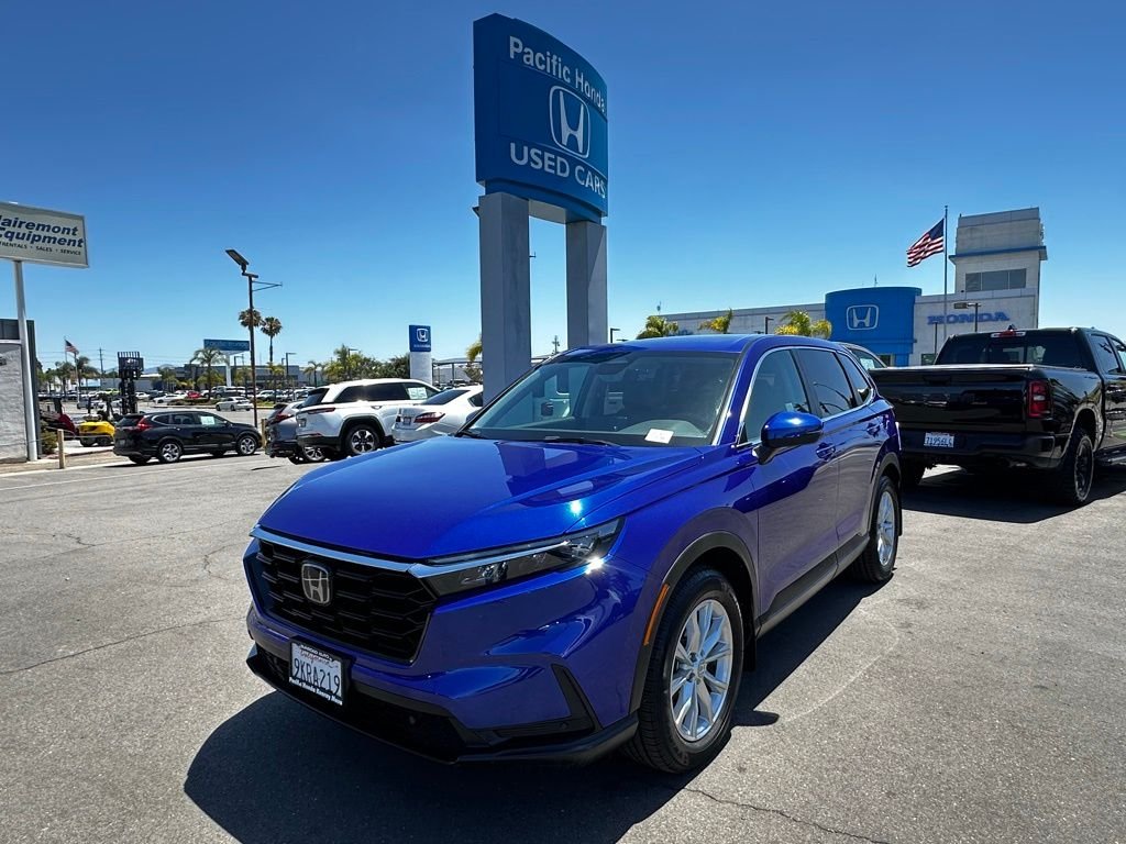 Used 2024  Honda EX-L image 2