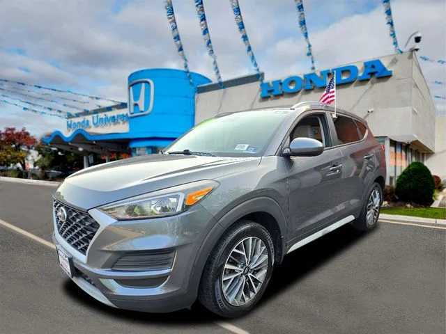Used 2019 Gray Hyundai SEL image 1