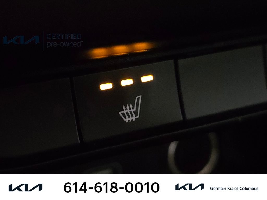 Used 2022 Red Kia Nightfall image 31