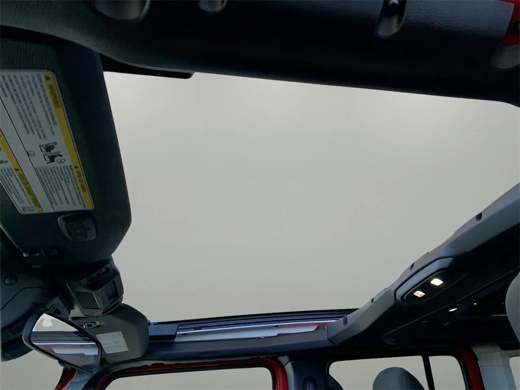 2026 Jeep Wrangler 4-Door Willys - Photo 17