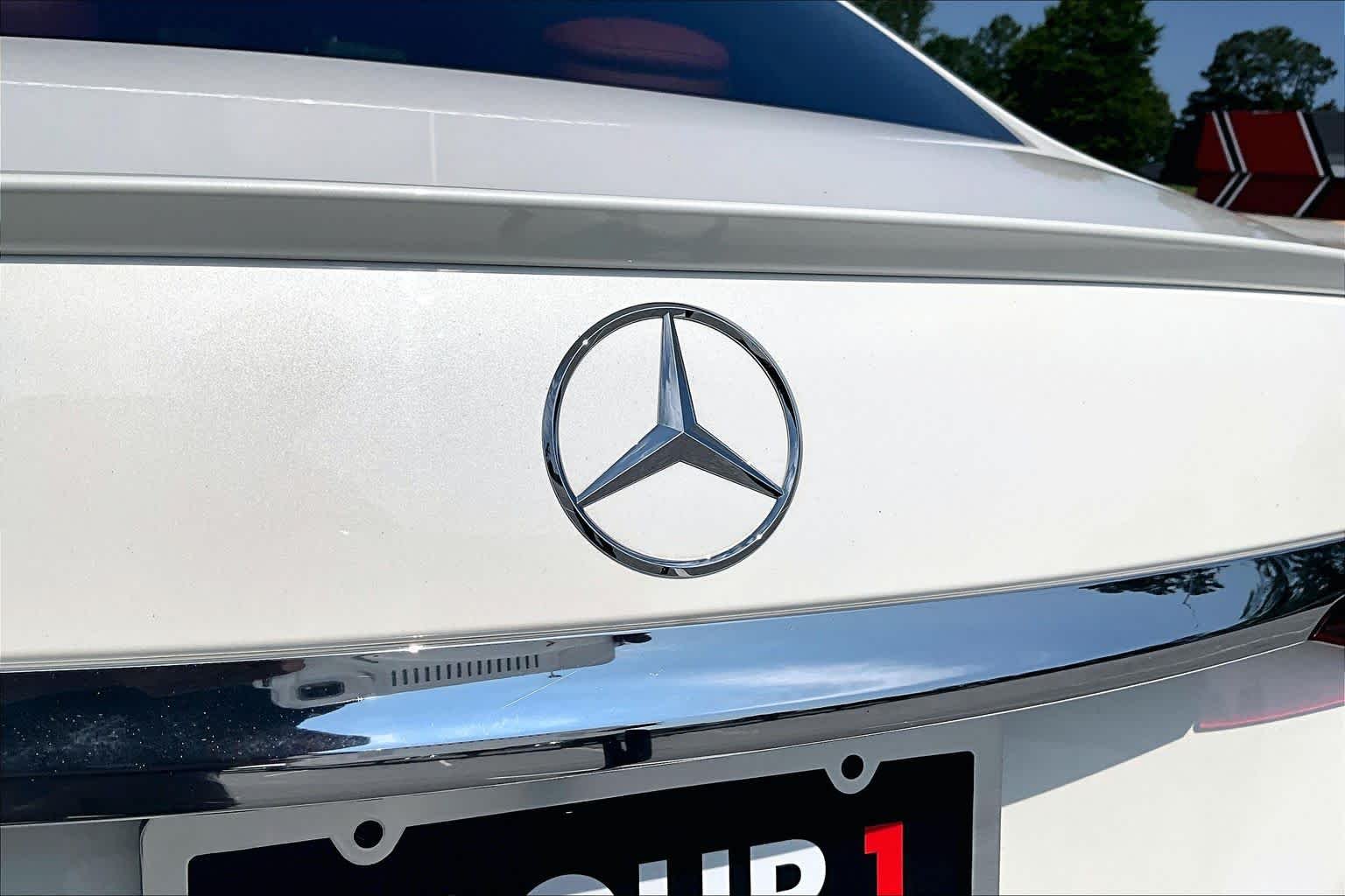 Used 2022 MANUFAKTUR Diamond White Mercedes-Benz S 580 image 10