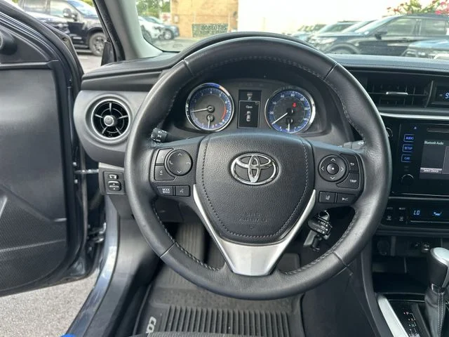 Used 2017 Gray Toyota SE image 15