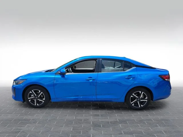 Used 2025 Blue Nissan SV image 4