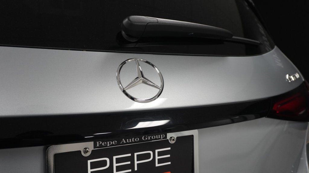 Certified Used 2026 Gray Mercedes-Benz GLC 300 image 23
