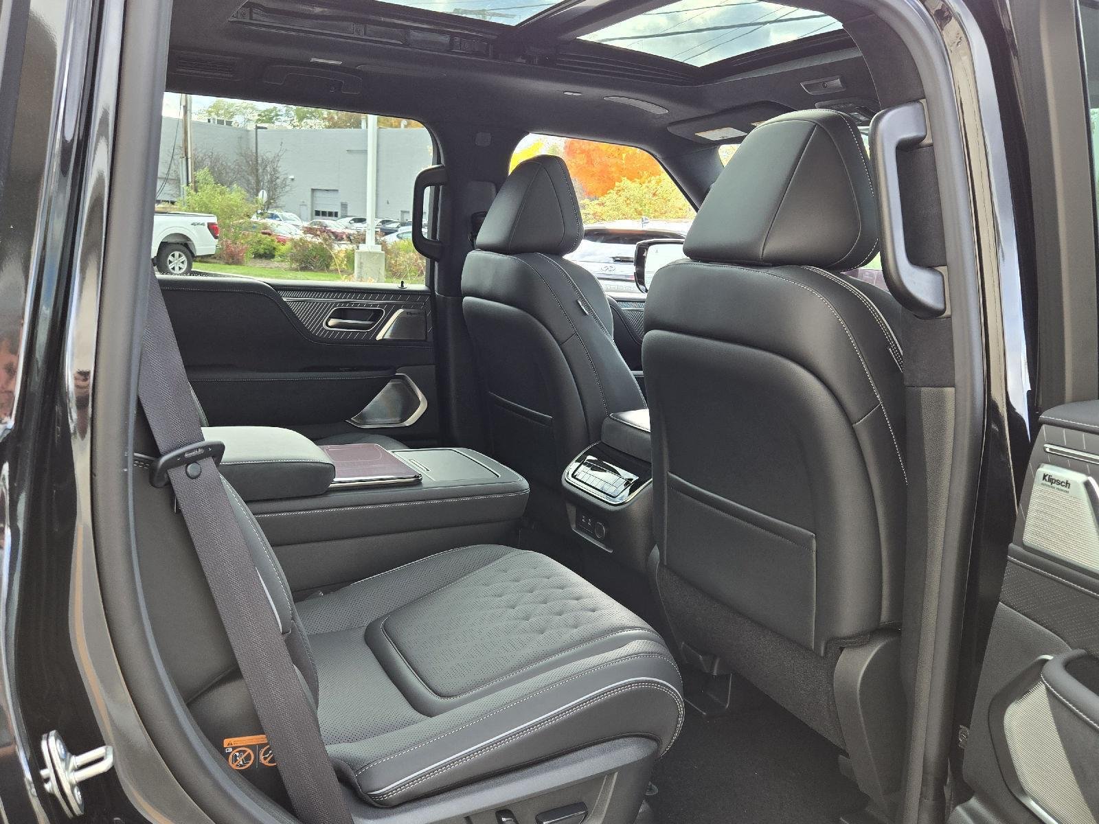 2026 INFINITI QX80 Autograph - Photo 19