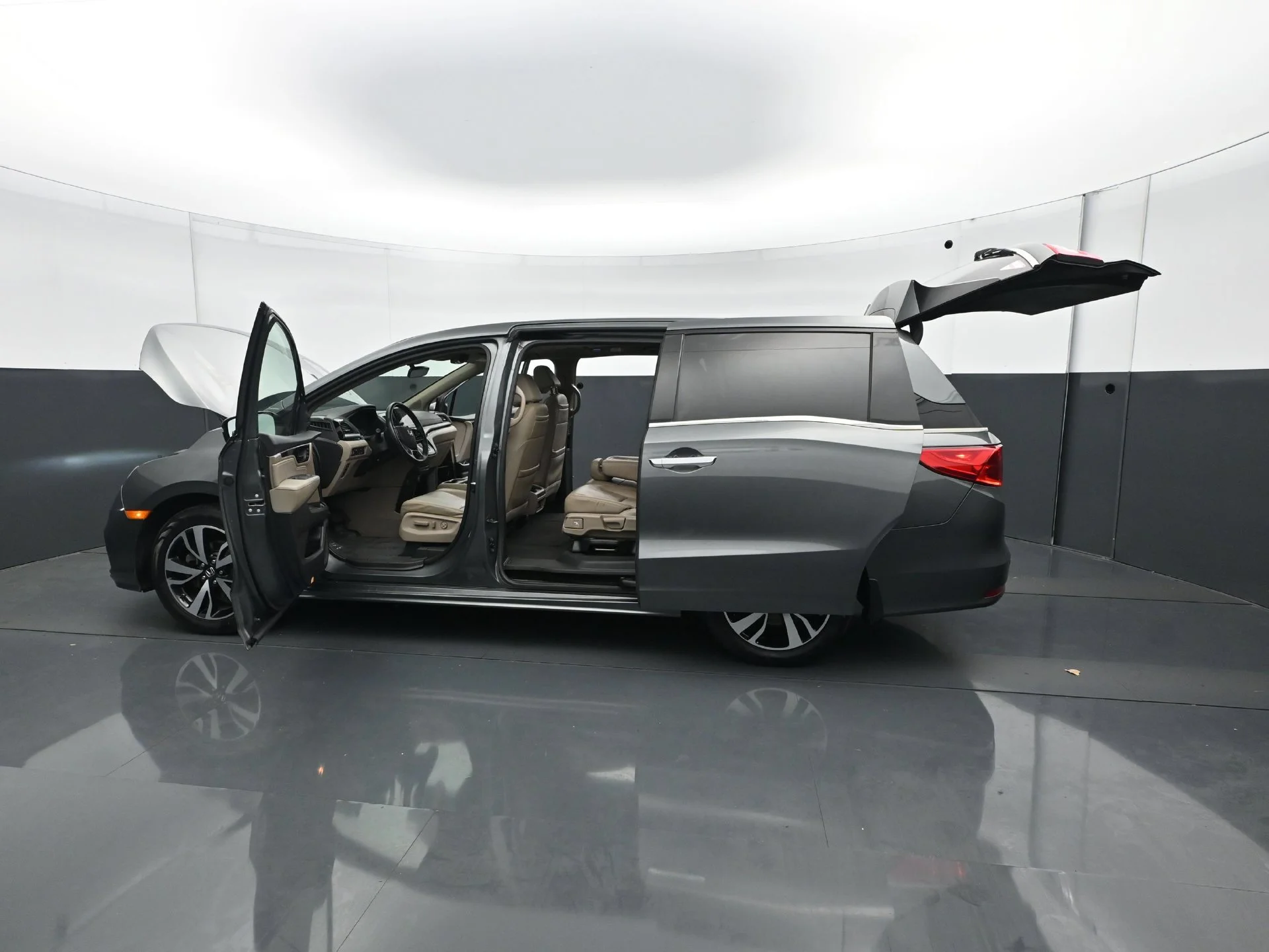 Used 2019 Gray Honda Elite Auto image 34