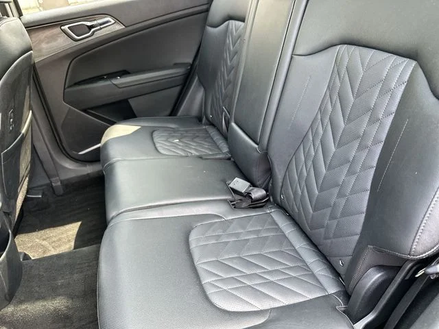 Used 2023 Green Kia X-Line image 27