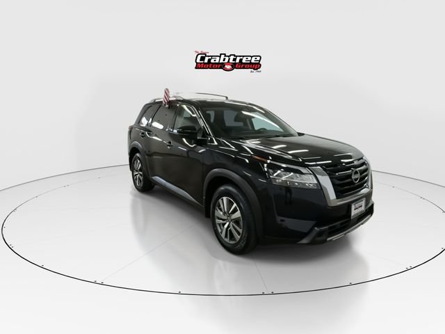 Used 2024 Black Nissan SL image 9