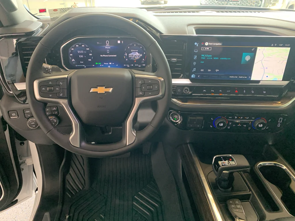 2026 Chevrolet Silverado 1500 LT - Photo 16