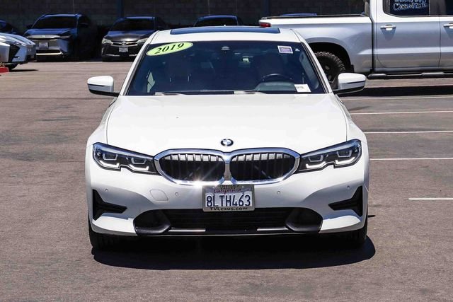 Used 2019 White BMW 330i image 2
