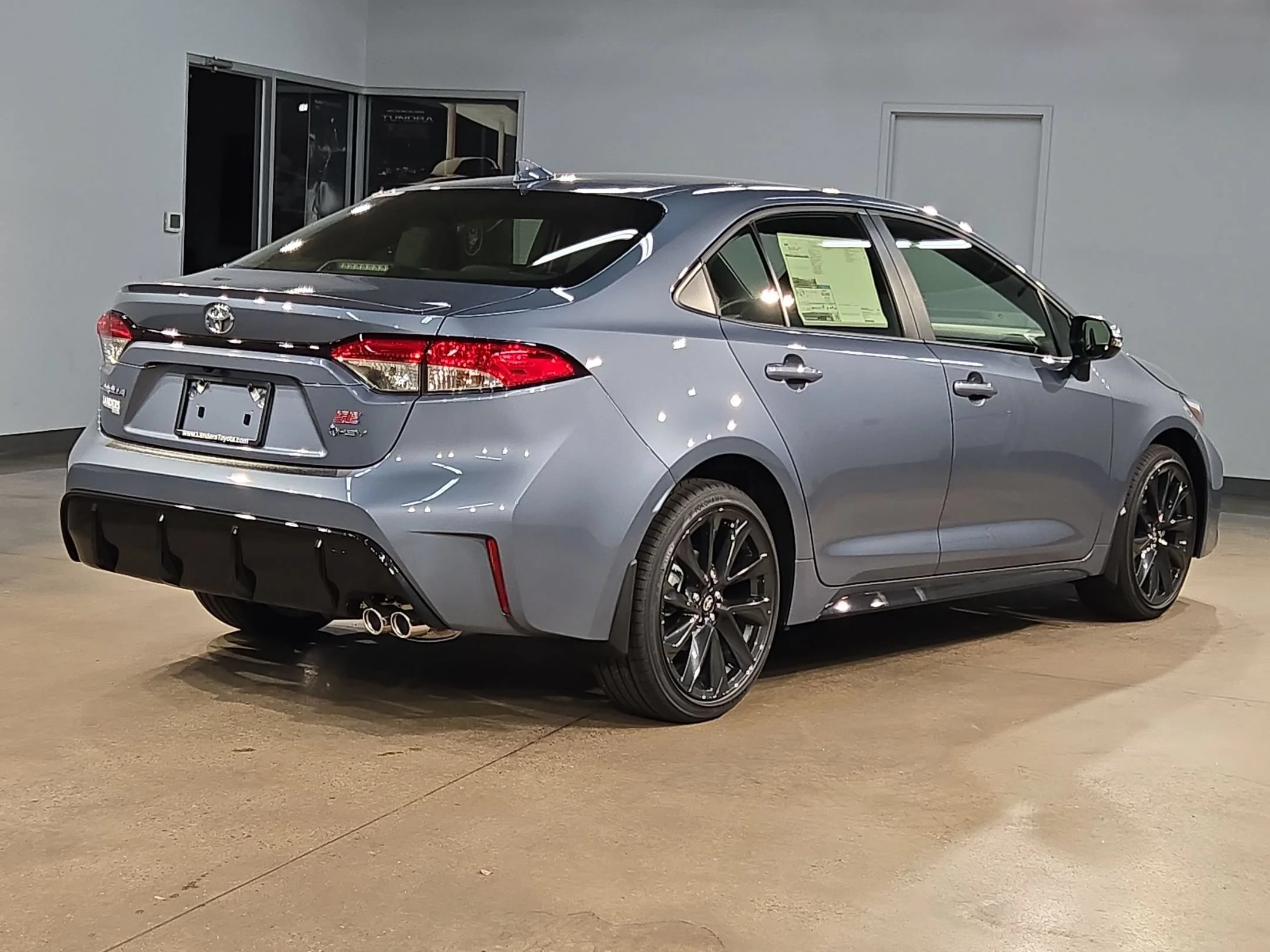 New 2027 Celestite Toyota Hybrid SE image 7