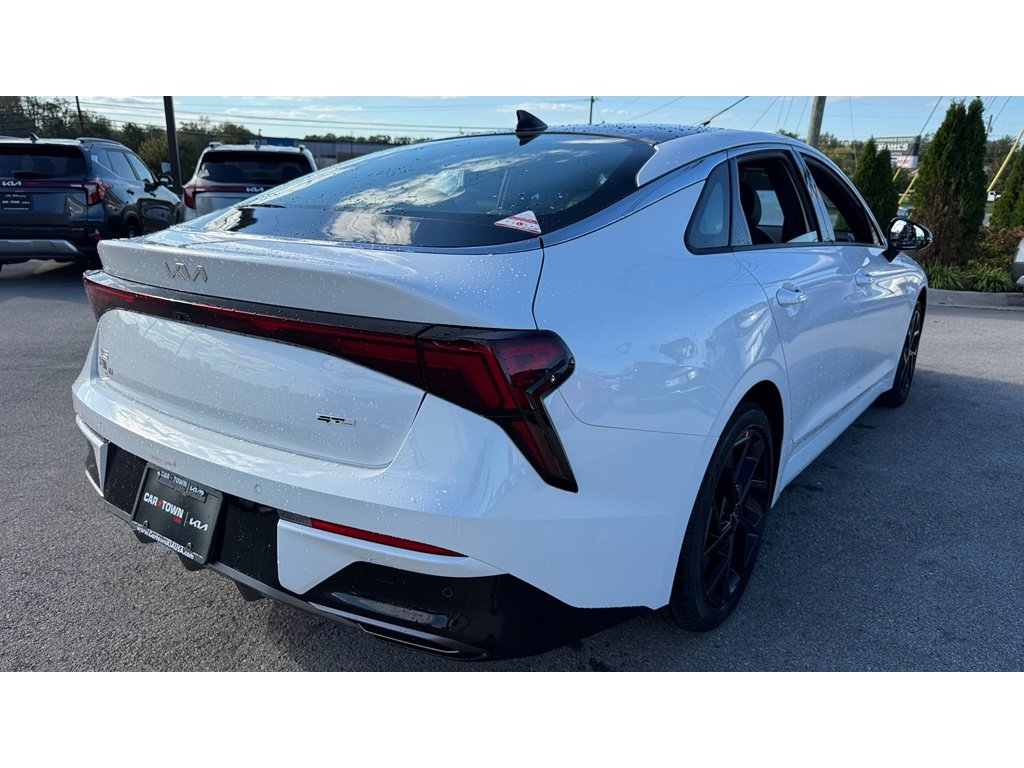 2026 Kia K5 GT-Line photo 3