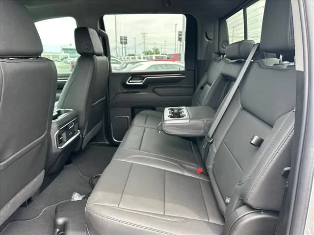 2026 GMC Sierra 2500HD SLT - Photo 23