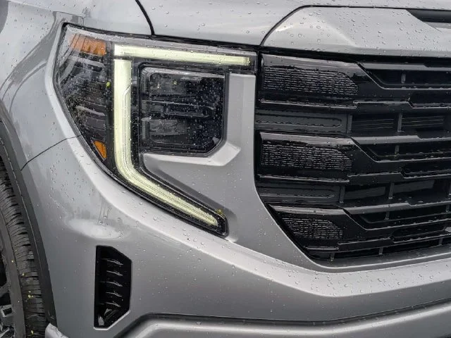 New 2026 Sterling Metallic GMC Elevation image 9