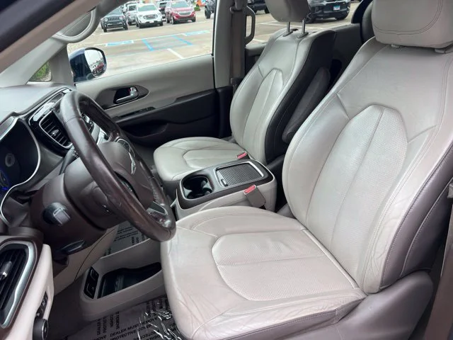 Used 2018 Blue Chrysler Touring L Plus image 11