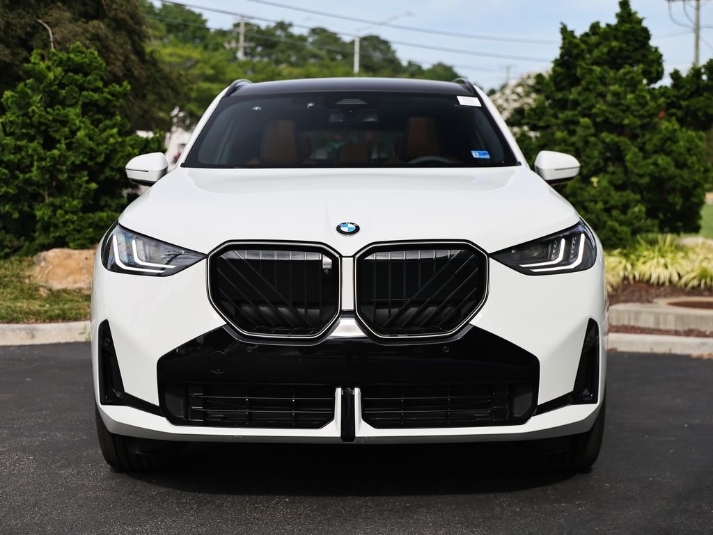 New 2026 Alpine White BMW 30 xDrive image 13