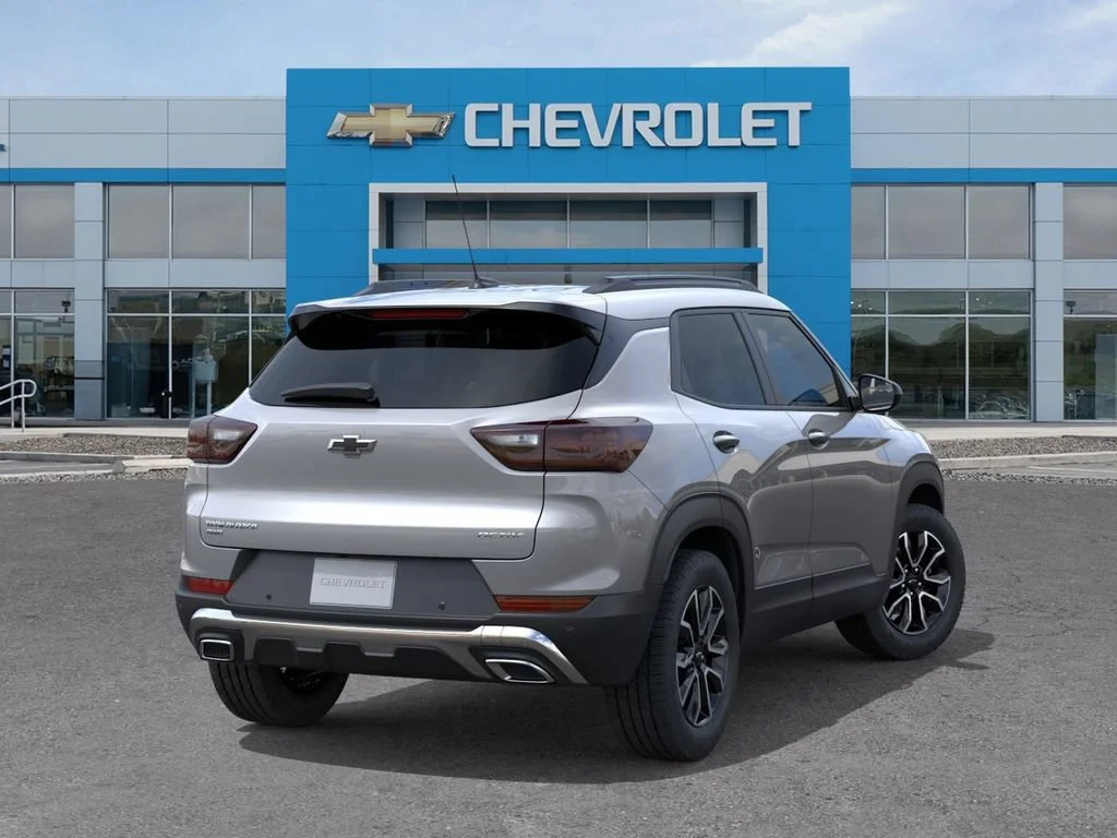 New 2026 Sterling Gray Metallic Chevrolet ACTIV image 4