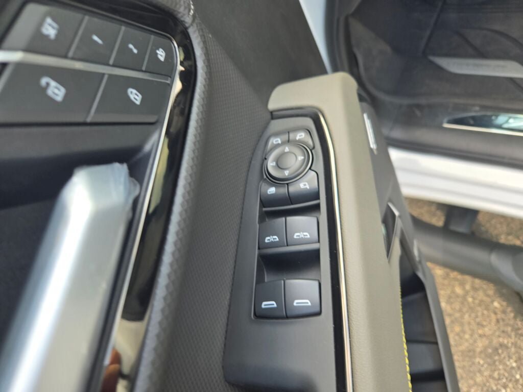 2026 Chevrolet Silverado 1500 ZR2 - Photo 26