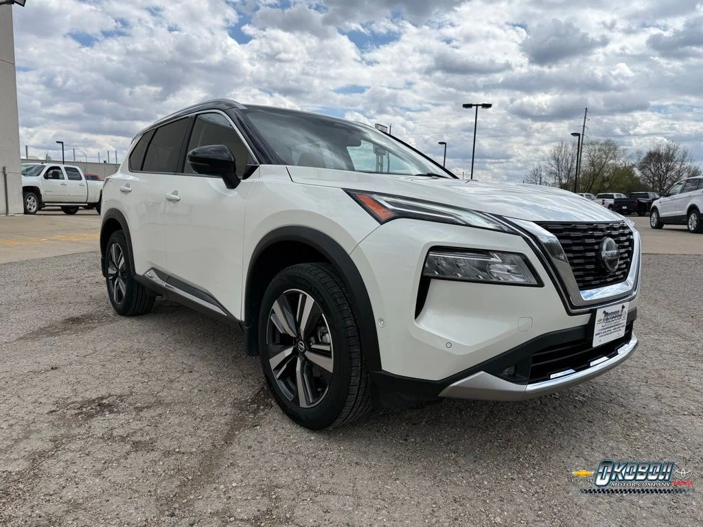 2021 Nissan Rogue Platinum AWD's photo