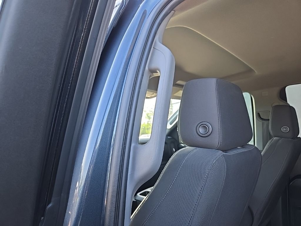 Used 2021 Gray Chevrolet Custom image 86