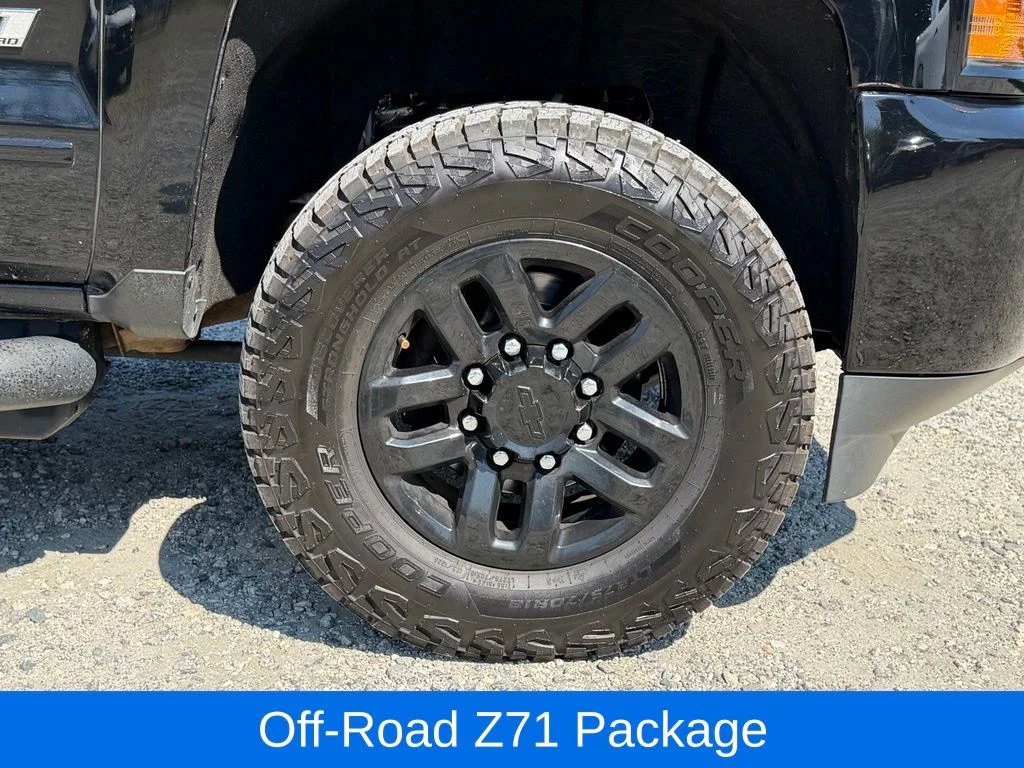 Used 2018 Black Chevrolet LTZ image 14
