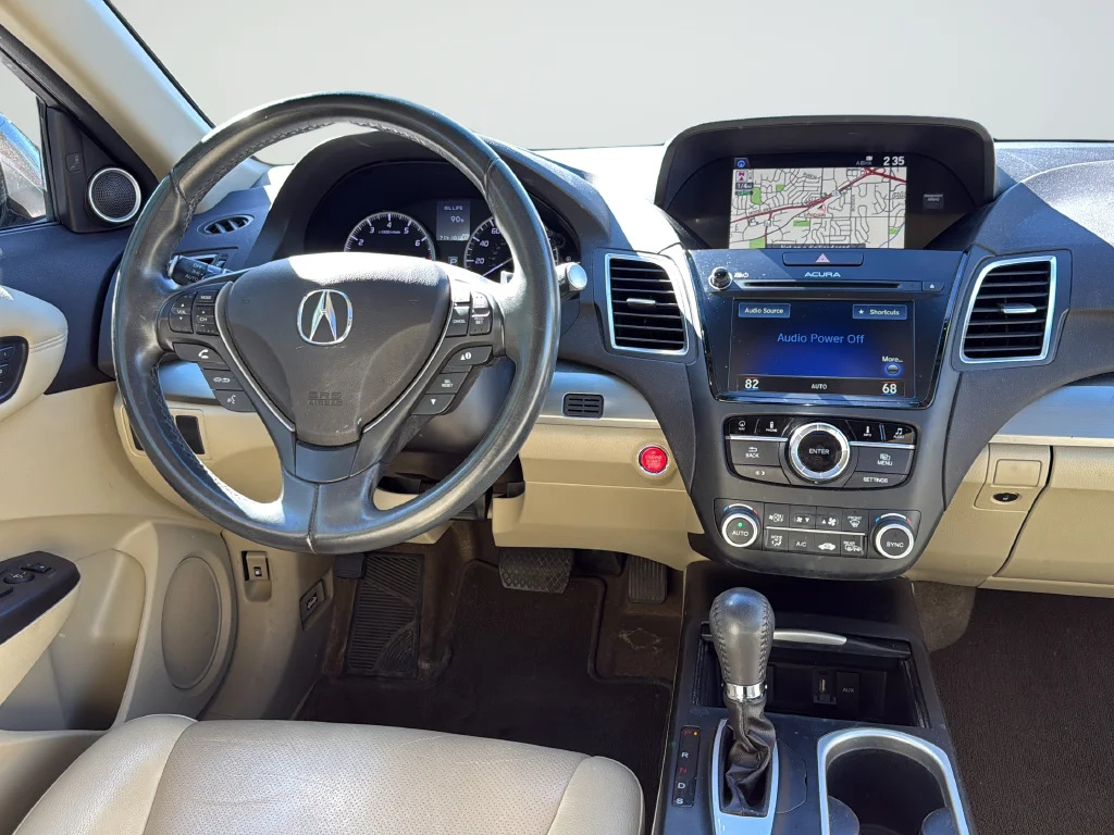 Used 2017  Acura Technology Package image 11