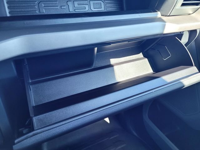 Used 2025 White Ford XL image 20