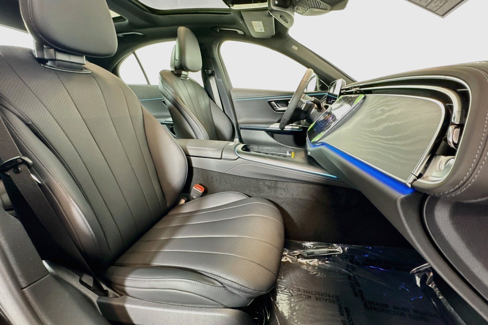 New 2026 Obsidian Black Metallic Mercedes-Benz E 450 image 25