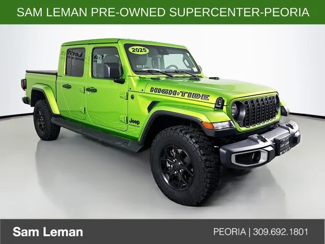 Used 2025 Green Jeep High Tide image 1