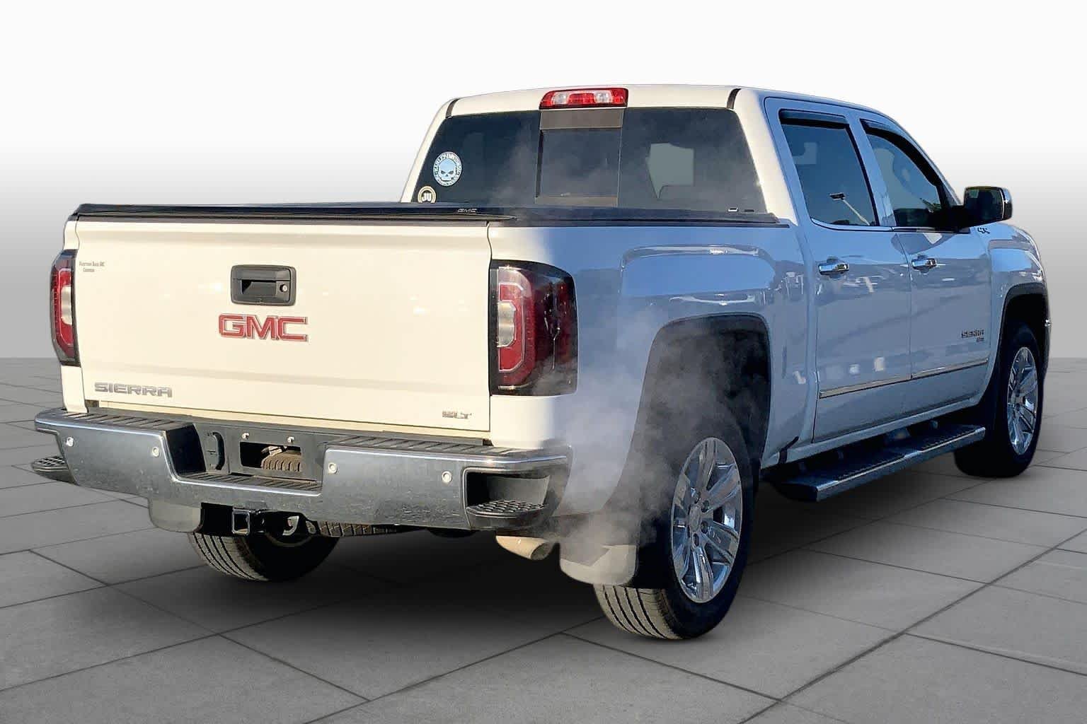 Used 2018 Summit White GMC SLT image 13