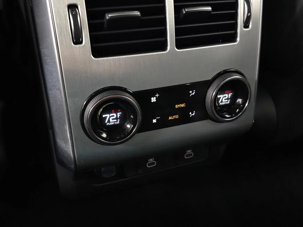 Used 2022 Fuji White Land Rover SVR image 36