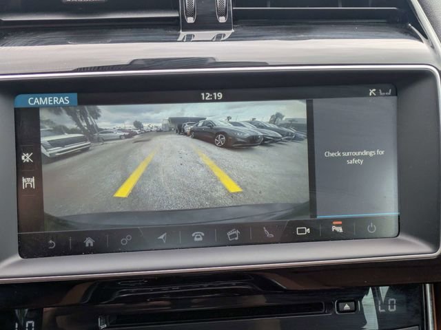Used 2019 Silver Jaguar 30t Portfolio image 21