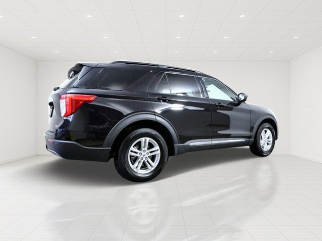 Used 2023 Black Ford XLT image 6