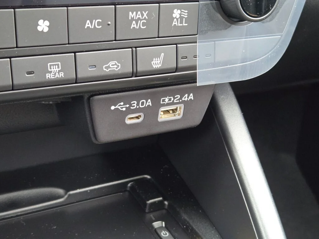 New 2026 CRYSTAL WHITE PEARL Subaru Limited XT image 28