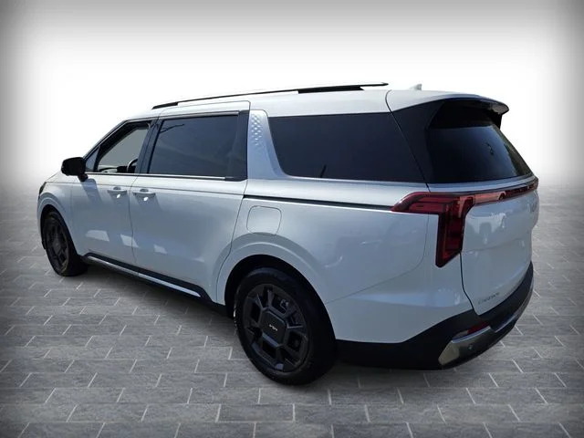 Used 2025 White Kia SX image 6