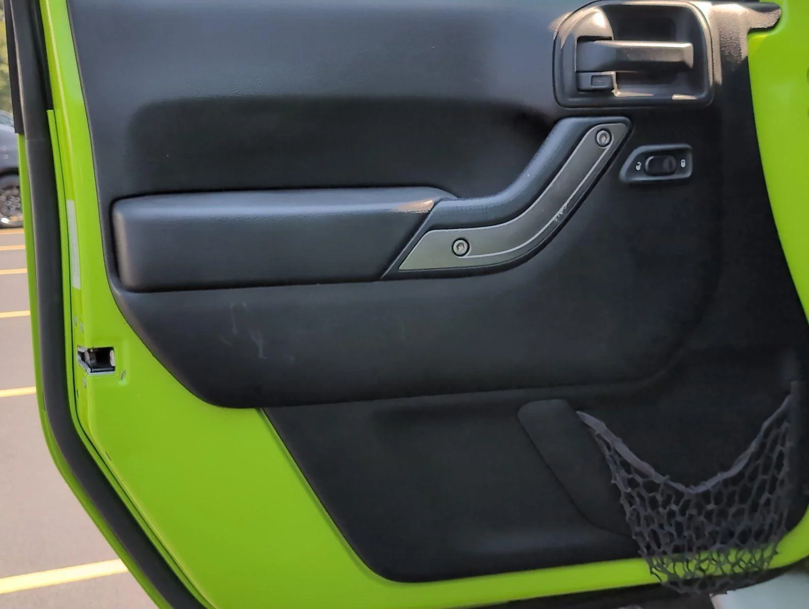 Used 2013 Gecko Pearl Jeep Sport image 19