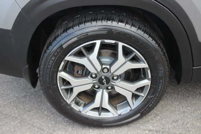 Used 2022 Gray Kia EX image 37