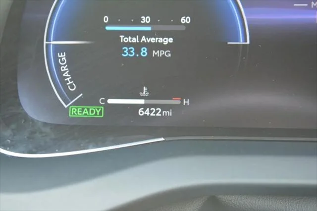 Certified Used 2023 TITANIUM GLOW Toyota  image 15
