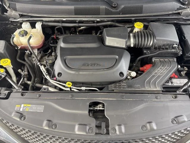 Used 2023 Black Chrysler LX image 17