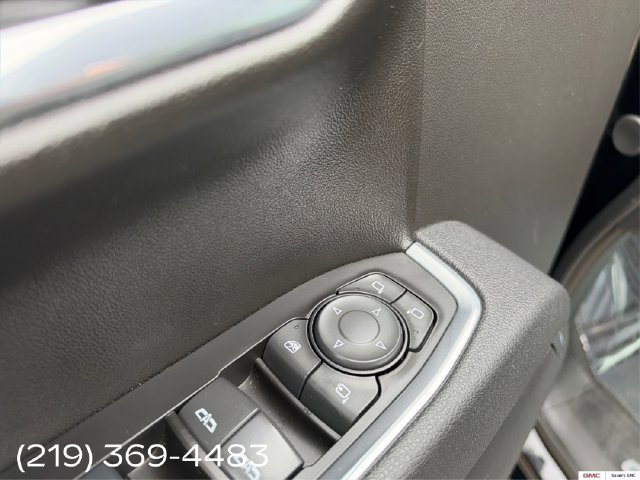 2025 GMC Sierra 1500 SLT - Photo 40