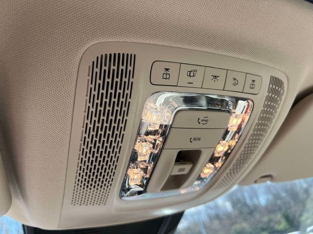 Certified Used 2023 White Mercedes-Benz GLE 450 image 35