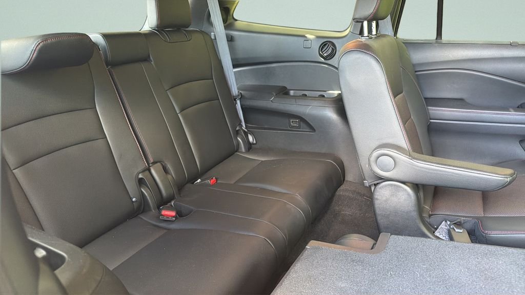 Used 2022  Honda Black Edition image 29