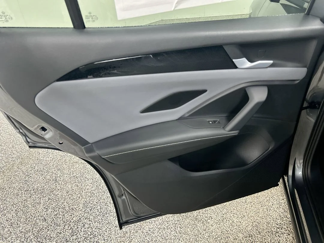 New 2026 Platinum Gray Metallic Volkswagen SE image 17